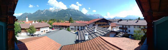 14_Panorma vom Hotel in Wallgau